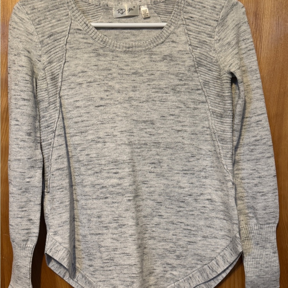 RD Style Gray Crew Neck Sweater